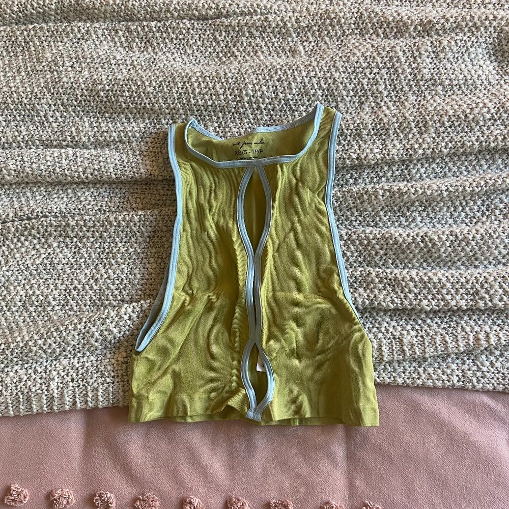 NWT UO Out From Under Violetta Seamless Cutout Bra Top